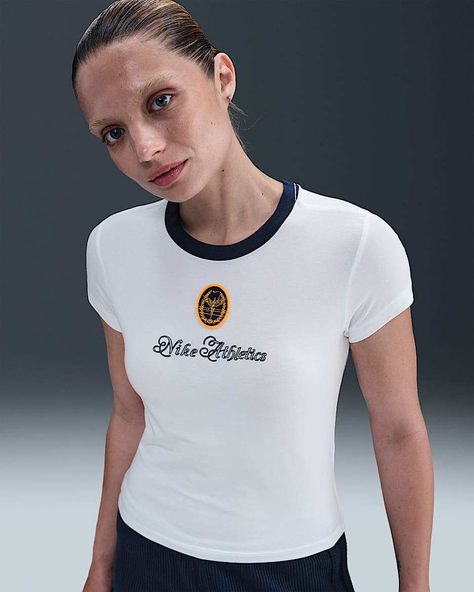 Nike Sportswear Chill Knit Women's Slim Cropped T-Shirt